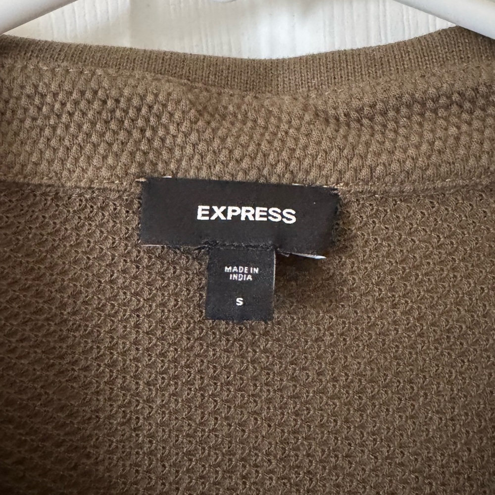Express Polo - Picture 2 of 3
